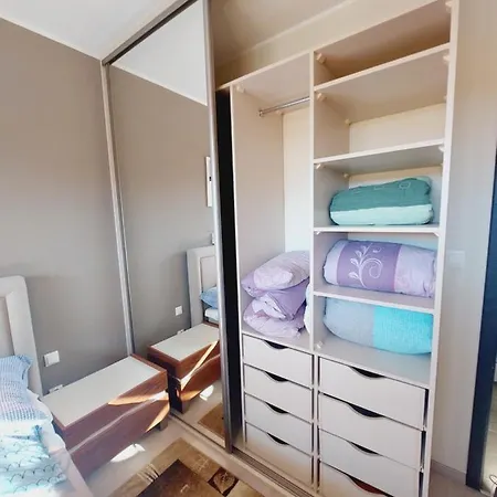 Garnizon 928 & Parking Appartement