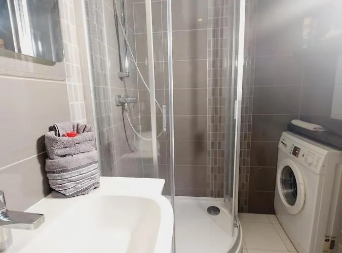 Daire Garnizon 928 & Parking