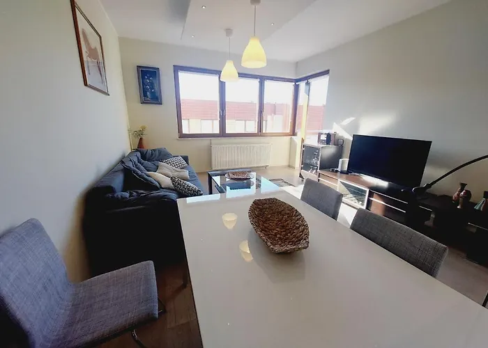 Daire Garnizon 928 & Parking *