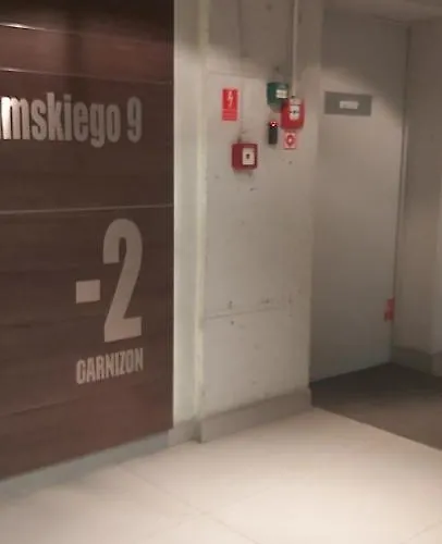 Garnizon 928 & Parking Gdansk